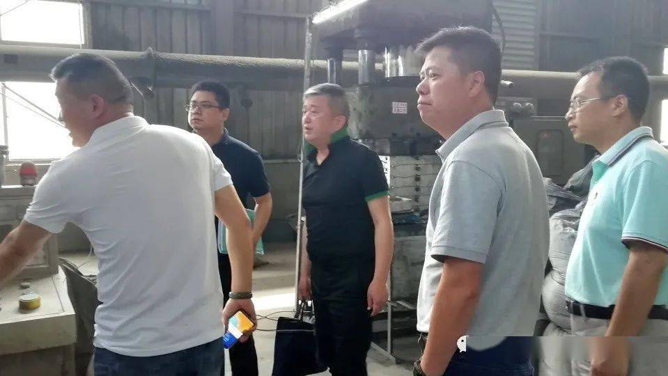 南平市市場監(jiān)督管理局范紀(jì)李副局長一行赴政和開展第七屆南平市專利獎申報項目現(xiàn)場核實(shí)工作